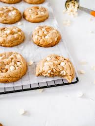 Cookies Chocolat Blanc Macadamia Beurre Noisette Cookies Chocolat Meilleure Recette De Cookies Cookies Chocolat Blanc