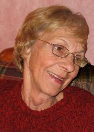 Dee Noel's Instagram, Twitter & Facebook