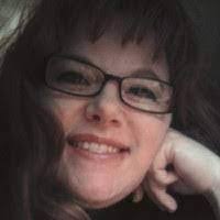 Iris Shuee's Instagram, Twitter & Facebook