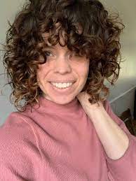 Is Gel Bad For Curly Hair 5 Things To Avoid When Using Gel On Curly Hair Colleen Charney Curly Hair Styles Curly Hair Tips Curly Hair Care