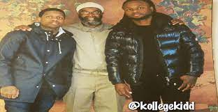 Lil durk's brother dthang shot & killed outside chicago strip club. Lil Durk Visits Father Big Durk In Prison Welcome To Kollegekidd Com