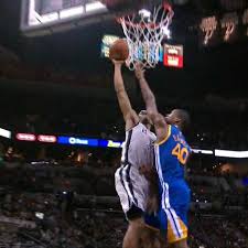 Latest on la clippers small forward kawhi leonard including news, stats, videos, highlights and spin: Kawhi Leonard Puts Harrison Barnes On A Poster With Big Dunk Sbnation Com