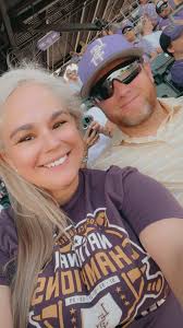 How to place an order for the girls?