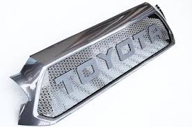 A toyota highlander grille assists the car's air conditioner system by allowing fresh air to move on all sides of the condenser. Custom Grills