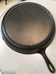 Lodge l 13.25 inch cast iron skillet with assist handle 12sk3 buy: Lodge No 14 Us Sk Skillet 3 Notch Cast Iron Cookware Lodge Cast Iron Chef Tools