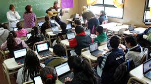 Resultado de imagen para el uso de la computadora en la escuela google academico