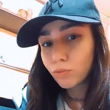 Que le pasaba a #cosculluela fanáticos se preocupan en las redes por su  comportamiento durante el concierto que tuvo en México.