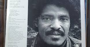 1,000장 앨범에서 연주력 선보인 기타리스트 필 업처치