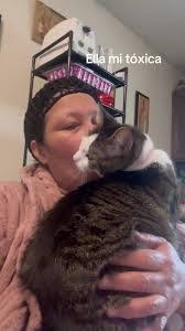 Mary Quiles's Instagram, Twitter & Facebook