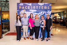 De Juana Renée Roth