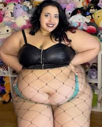 Mileydy Hernandez - Free pics, galleries & more at Babepedia