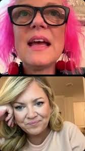 💕Let’s talk custom holiday ornaments with Missi at @giggleboxdesign