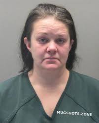 Candace Trout's Instagram, Twitter & Facebook