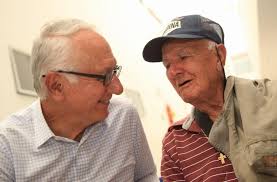 👴🏻🩵Cuidar la vida desde la prevención es sembrar salud para el futuro.  Cuando nos protegemos hoy, podemos disfrutar de una vida plena, incluso en  la vejez. Por eso, la #ReformaALaSalud impulsa un