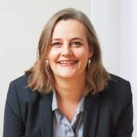 Julie Siewert's Instagram, Twitter & Facebook