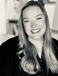 biography — ali cavanaugh