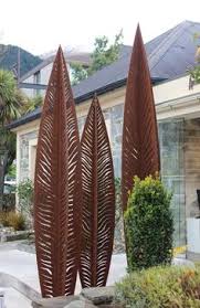 Botanischer garten (ausgedehnte gärtnerische anlage, in. Die 9 Besten Ideen Zu Holzgitter In 2021 Holzgitter Gartenskulptur Garten