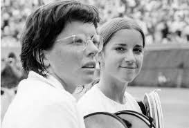 🏆🎾 Chris Evert 🏸🏆 Photos source :: The Newyork Times (In brief)  Christine Marie Evert (born 21.12.1954) is a legendary tennis player from  the Uniled States. She is widely considered one of