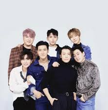 The other reason besides of his marriage is that some fans think that sungmin had a bad attitude and was selfish, and he treated the other members of his. Super Junior Letras Com 418 Canciones