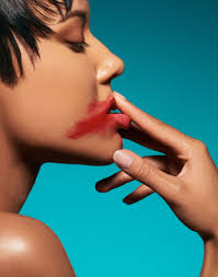 Kateryna Konstantynova Retoucher