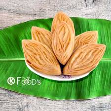 The use of rice (not just black gram), the long fermentation of the mix, and the steaming for fluffiness. Buy Tapeswaram Kaja In Bangalore At Best Price Homemade And Organic Sweets