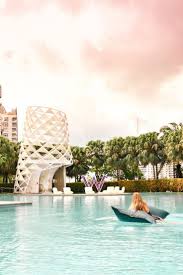 Read Our Review Of The Luxury W Sentosa Cove On Sentosa Island Singapore And See Why You Should Book This Hotel For Your Next Visit To To Singapore Puteshestviya