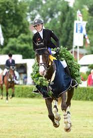 S* (13.06.2020) get all details about reitturnier elmshorn 2020 (11.06. Pferd Sport Zucht Und Sport In Schleswig Holstein Und Hamburg Holsteiner Zucht Artikel