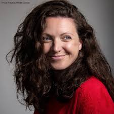 Laura Clare Horton (@LauraCHorton)