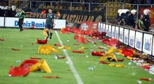 Hooligans/ultras galatasaray/fenerbahce/besiktas // turkish football. Memories Galatasaray Fenerbahce 19 05 2007