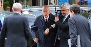 The former french president valéry giscard d'estaing has been accused of sexual harassment in a legal complaint lodged by a german journalist. Former French President Valery Giscard D Estaing Admitted To Intensive Care Archyde