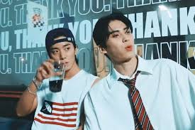 Album pertama mereka since 2007 sangat sukses, termasuk lagu solo pertama taeyang yang berjudul ma girl. grup ini mencapai puncak kesuksesan dengan rilisnya . Taeyang Hwiyoung Sf9 Tampilkan Cover Lagu Justin Bieber Peaches Koreanindo