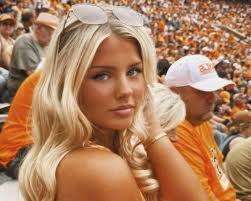 Is the cat aware of her surroundings?