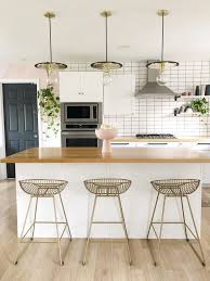 Mid Century Pendants That Modernize