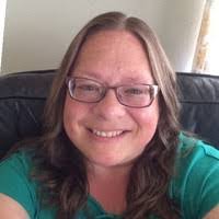 Ruth Steck's Instagram, Twitter & Facebook