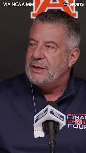 Bruce Pearl's Call for Peace Amid Israel-Hamas Conflict