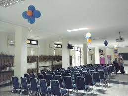 Improvisasi dalam organisasi yayasan pendidikan. Panti Sosial Tresna Werdha Budi Mulia 1