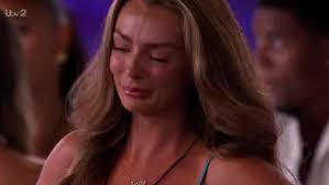 Kady in tears after heated argument with Whitney over Zach