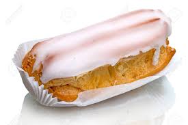 Ohne backen, muss aber am abend vorher zubereitet werden. Eclair Kuchen Auf Weiss Isoliert Lizenzfreie Fotos Bilder Und Stock Fotografie Image 37327518