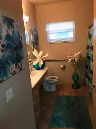 Pinterest Nissadadon Decor Bathroom Red First Apartment Decorating