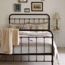 These amazing wrought iron beds or metal beds are the perfect addition and won't break the bank! Bedroom Ideas With Black Metal Bed Novocom Top