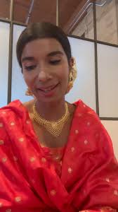 WEDDING DJ READY IN CHICAGO! 💅🏽 This is the second time I'm DJing at a  fan wedding and I just love the feeling 🥰 Will be DJing again tomorrow  night at @isitingrown (probs in a less gold outfit haha) ...