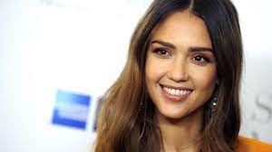 Jessica marie alba) — родилась 28 апреля 1981 года в калифорнии в семье офицера ввс сша. Hollywood Star Jessica Alba Zeigt Seltenes Foto Von Sohn Hayes 3