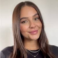 Tamara Ormiston's Instagram, Twitter & Facebook