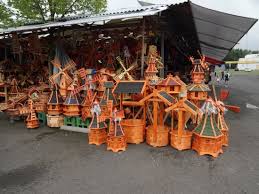 Kraslice (graslitz) liegt im bezirk sokolov in der region karlsbad, etwa fünf kilometer südlich von der grenze zu sachsen. Aus Der Zeit Gefallen Asia Dragon Bazar Cheb Reisebewertungen Tripadvisor