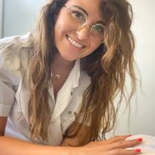 María ROBLES-MARTÍNEZ