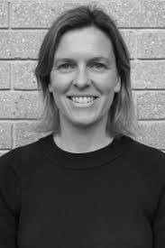 Janelle Burns's Instagram, Twitter & Facebook