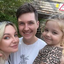 DIY Self Care Station for Pretend Play So fun! source unknown