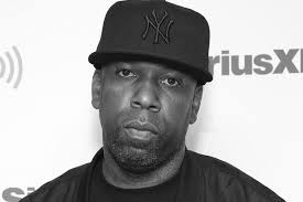 Mickey Violet tiny- but her toys are big in this XNXX showcase of exploration V-G