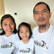 Daphne Osena Paez is an award-winning television host, producer,  best-selling author, and creative entrepreneur. But more than that, she is  also a mom to 3 wonderful daughters and a wife to an