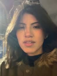 Hi our names are Maria, Kylie, and Alexa, and we are looking for one more  roommate. Rent is $600, and everything is furnished besides ur room. We're  all seniors and would prefer